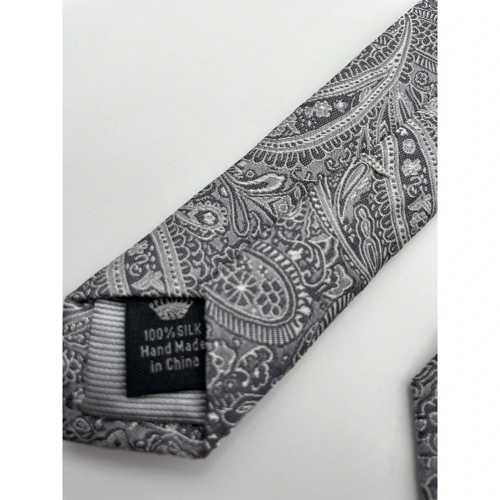 Countess Mara Augustin Tonal Paisley Silk Necktie Silver Grey Hand Made New